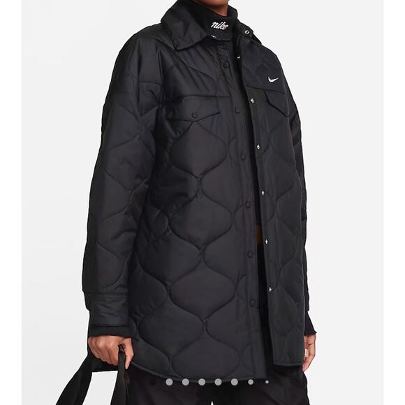 Nike quilted Jacket sportswear Essential medium women - Picture 1 of 7